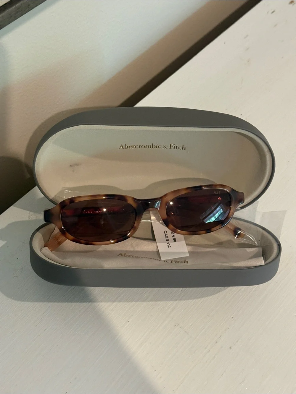 Abercrombie & Fitch Tortoiseshell Oval Sunglasses with Brown Lenses